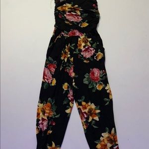 No sleeve jumpsuit